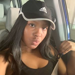 Meet your Posher, Destiny